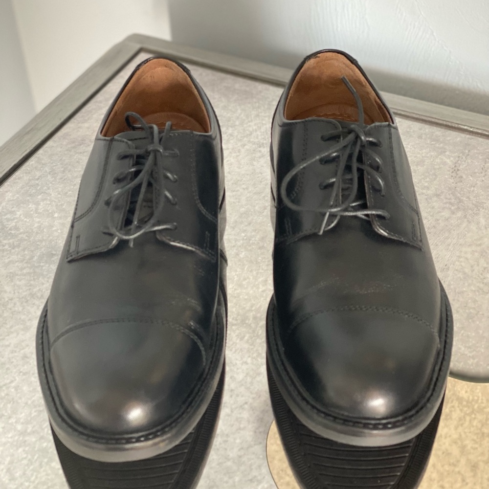 Johnston & Murphy Tabor Cap Toe Black Calfskin